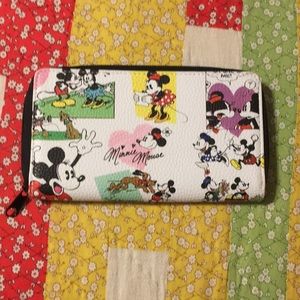 Disney Mickey and Minnie Mouse Wallet